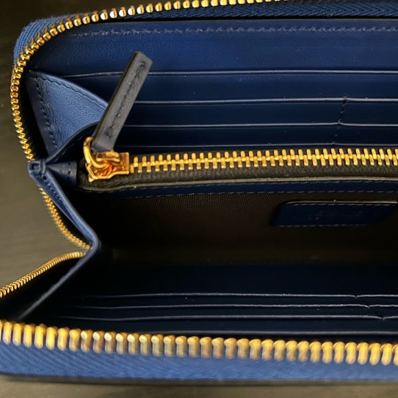 Versace Large Dark Blue Wallet - Picture 7 of 8
